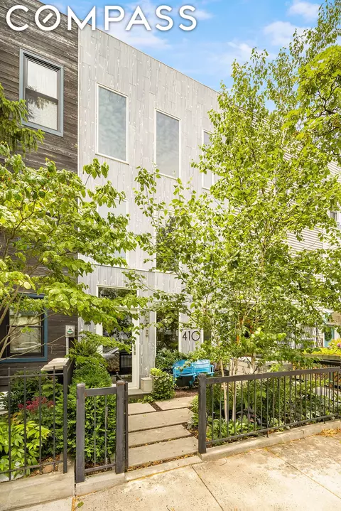 410 17th St, Brooklyn, NY 11215