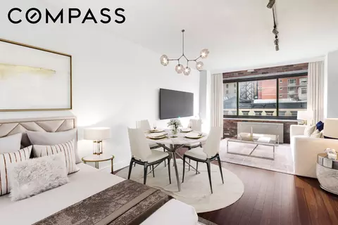 201 W 21st St #7D, New York, NY 10011