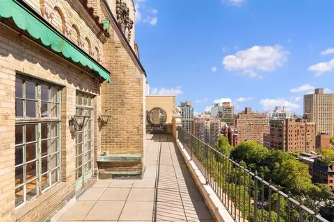 60 Gramercy Park N #PHA, New York, NY 10010