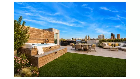 212 W 72nd St #PHS, New York, NY 10023