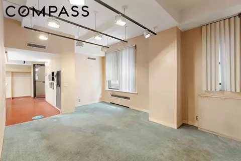 47 E 88th St #1, New York, NY 10128