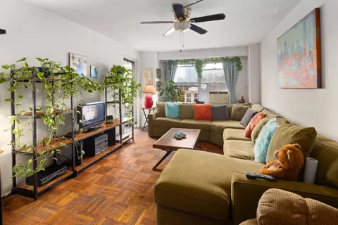 570 Grand St #H1206, New York, NY 10002