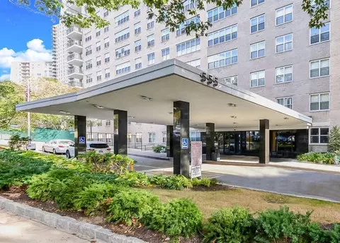555 Kappock St #16-A, New York City, NY 10463