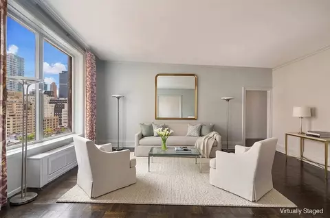 565 Park Ave #11E, New York, NY 10065