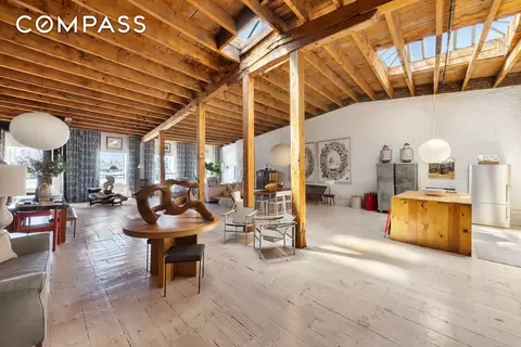115 South St, New York, NY 10038