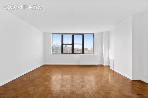 222 W 14th St #11C, New York, NY 10011