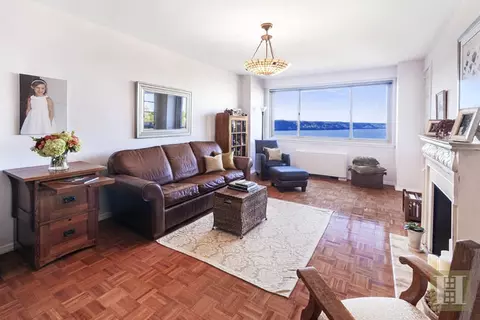 2621 Palisade Ave #14F, New York City, NY 10463