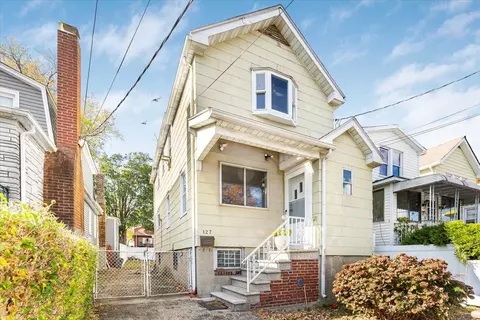 127 Husson Ave, New York City, NY 10473