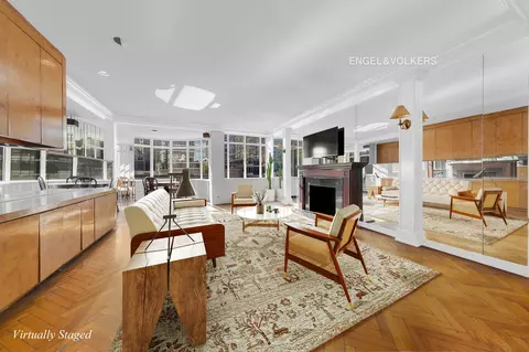 17 W 54th St #11D, New York, NY 10019