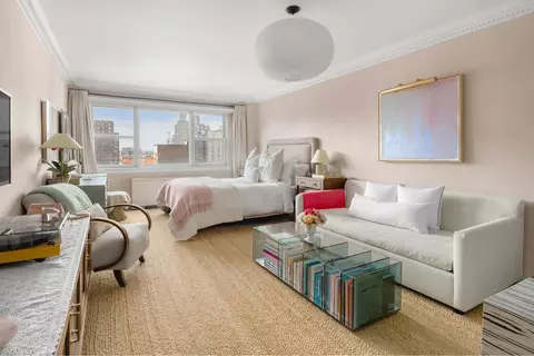 101 W 12th St #12E, New York, NY 10011
