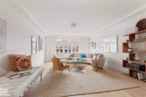 317 W 89th St #9W, New York, NY 10024