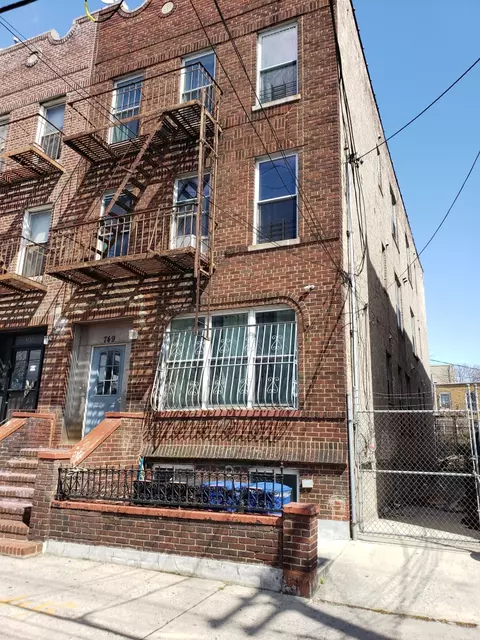 749 Pennsylvania Ave, Brooklyn, NY 11207