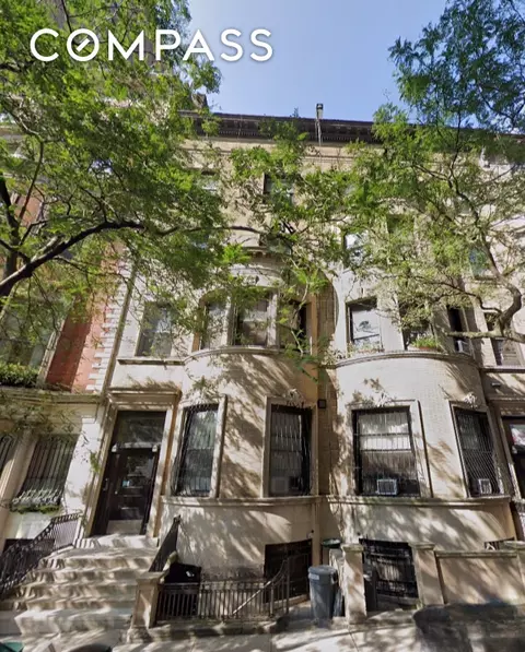 319-321 W 74th St, New York, NY 10023