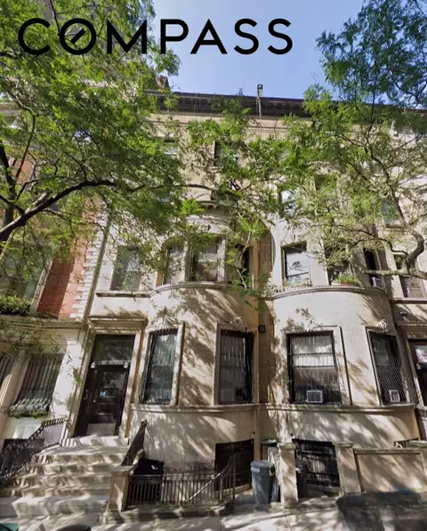 319-321 W 74th St, New York, NY 10023