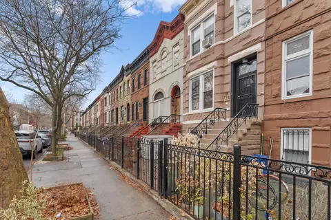 397 Bainbridge St, Brooklyn, NY 11233