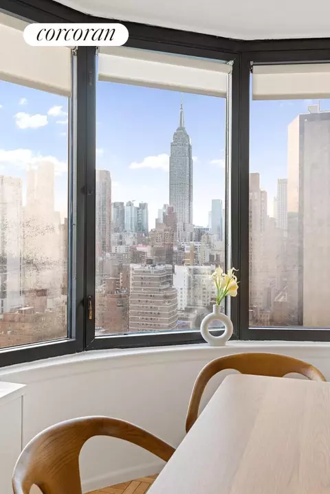 330 E 38th St #27A, New York, NY 10016