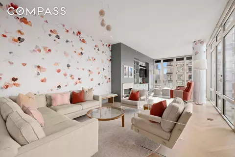 305 E 85th St #19B, New York, NY 10028