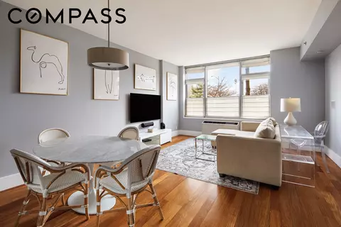 30 Bayard St #1A, Brooklyn, NY 11211