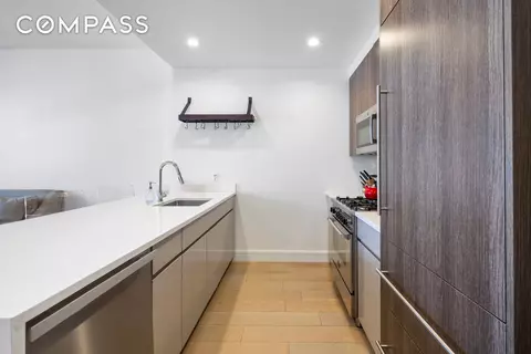 695 6th Ave #2A, Brooklyn, NY 11215