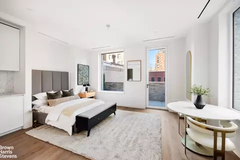 180 E 88th St #4B, New York, NY 10128