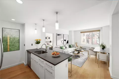 517 W 46th St #201, New York, NY 10036