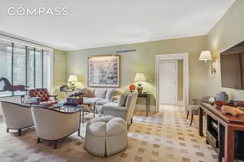 333 E 57th St #4F, New York, NY 10022