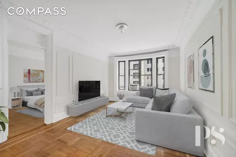 200 W 54th St #6J, New York, NY 10019
