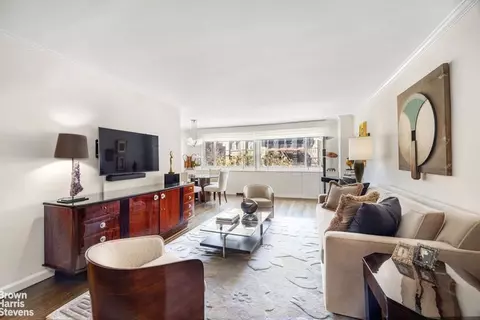 301 E 78th St #5D, New York, NY 10075