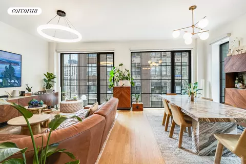 441 W 37th St #6, New York, NY 10018