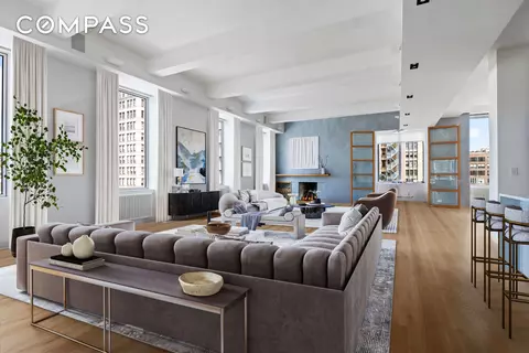 105 E 16th St #8, New York, NY 10003