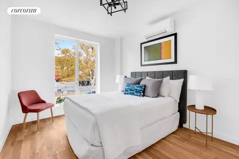 88 Marion St #3A, Brooklyn, NY 11233