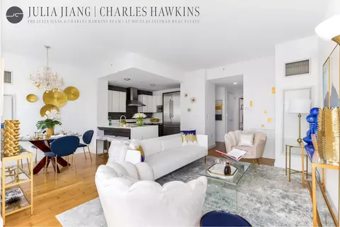 247 W 46th St #2202, New York, NY 10036