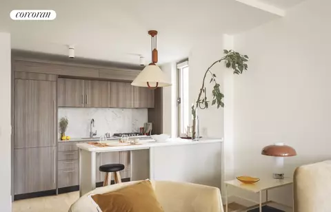234 E 46th St #202, New York, NY 10017