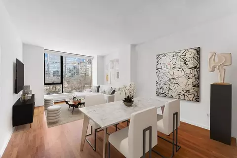 255 Hudson St #5AW, New York, NY 10013