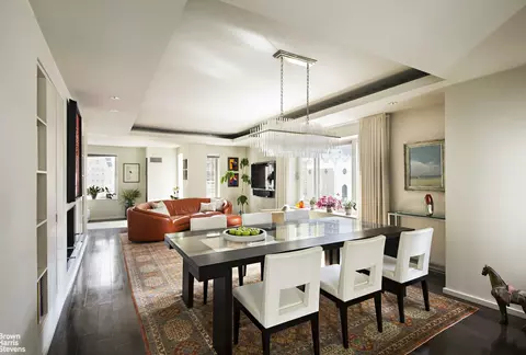 106 Central Park S #22H, New York, NY 10019