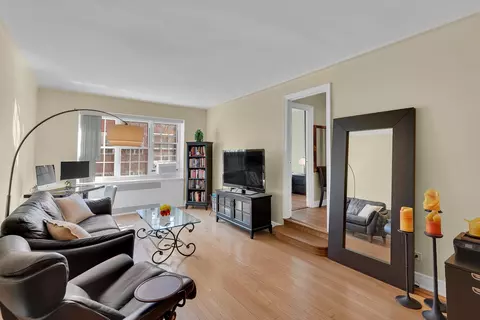 35-25 77th St #B44, New York City, NY 11372