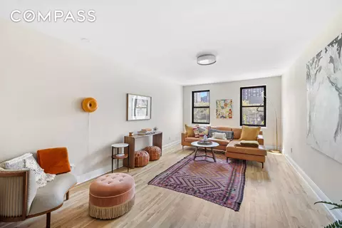 303 E 37th St #2K, New York, NY 10016