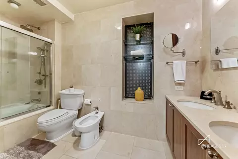 Bath - 197 E 76th St, New York, NY 10021 photo 1 of 4