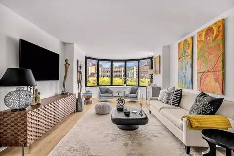 330 E 38th St #7Q, New York, NY 10016