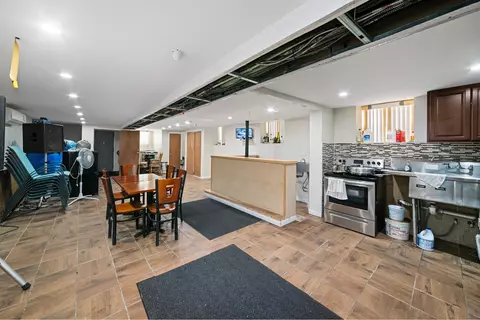 445 E 95th St, Brooklyn, NY 11212 photo 6