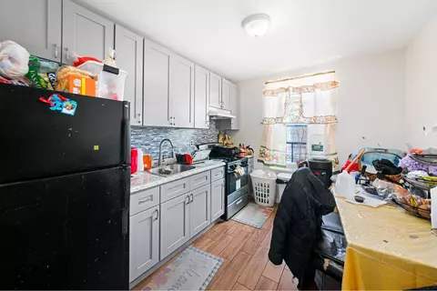 445 E 95th St, Brooklyn, NY 11212 photo 7