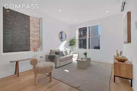 97 Seigel St #4A, Brooklyn, NY 11206