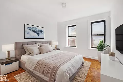 825 Walton Ave #5H, New York City, NY 10451