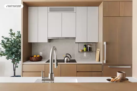 428 W 19th St #2C, New York, NY 10011