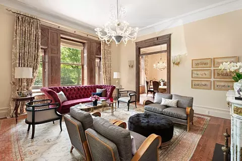 1 W 72nd St #1011, New York, NY 10023