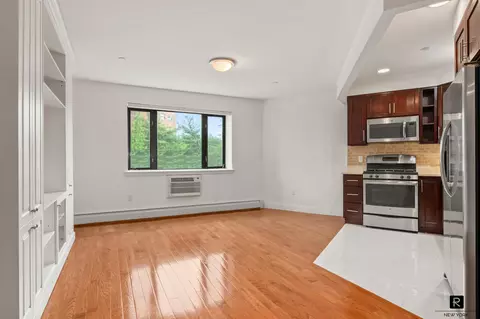 456 W 167th St #2-A, New York, NY 10032