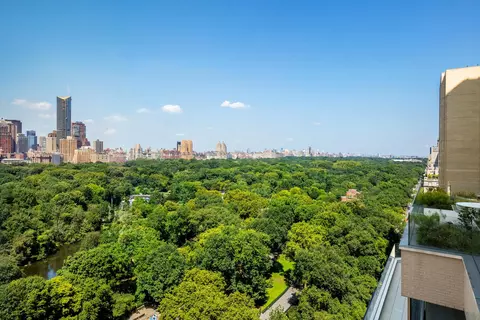 781 5th Ave #18, New York, NY 10022