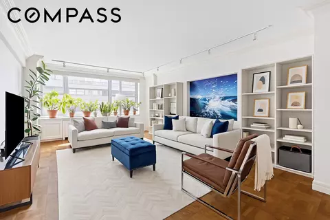 175 E 62nd St #9D, New York, NY 10065
