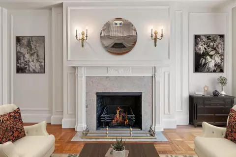 4 E 95th St #3-D, New York, NY 10128