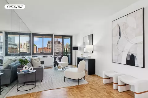 347 W 57th St #32A, New York, NY 10019